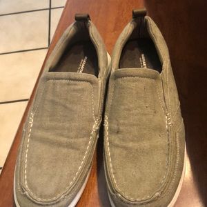 Men’s margaritaville slip on. Brown canvas
